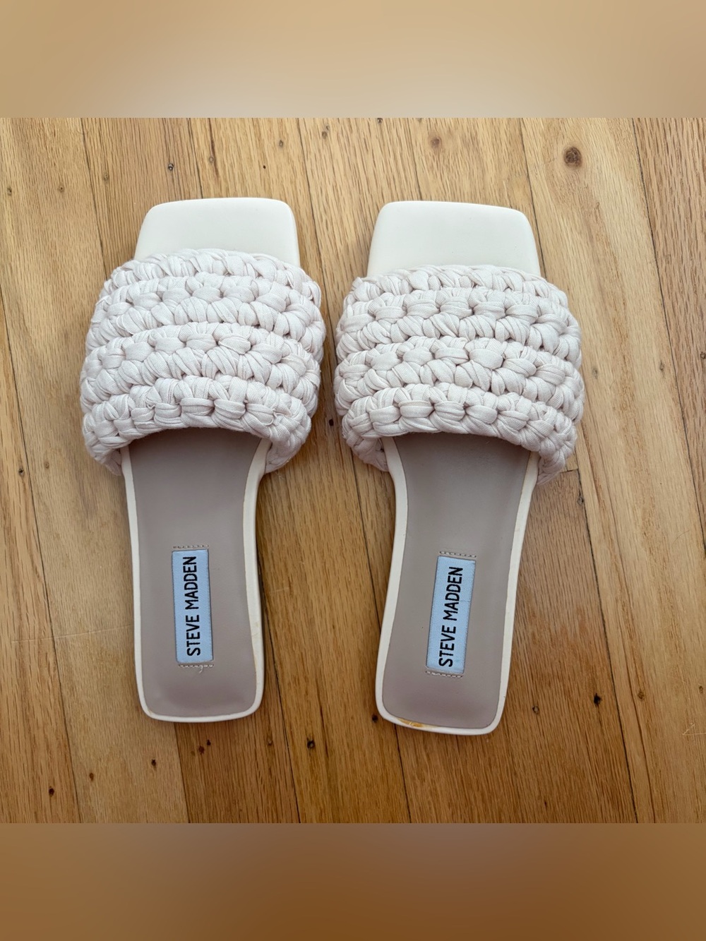 Steve Madden White Woven Slide Sandals (7)